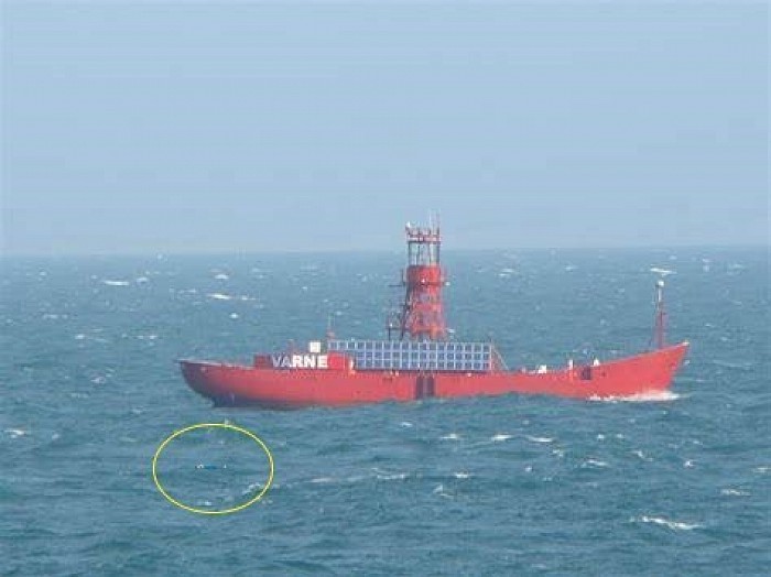 toobs passes the Varne Light Vessel in misty conditions