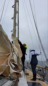 Hoisting the mainsail